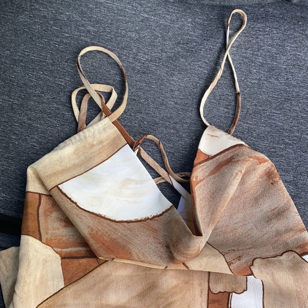 Brown geometric dress